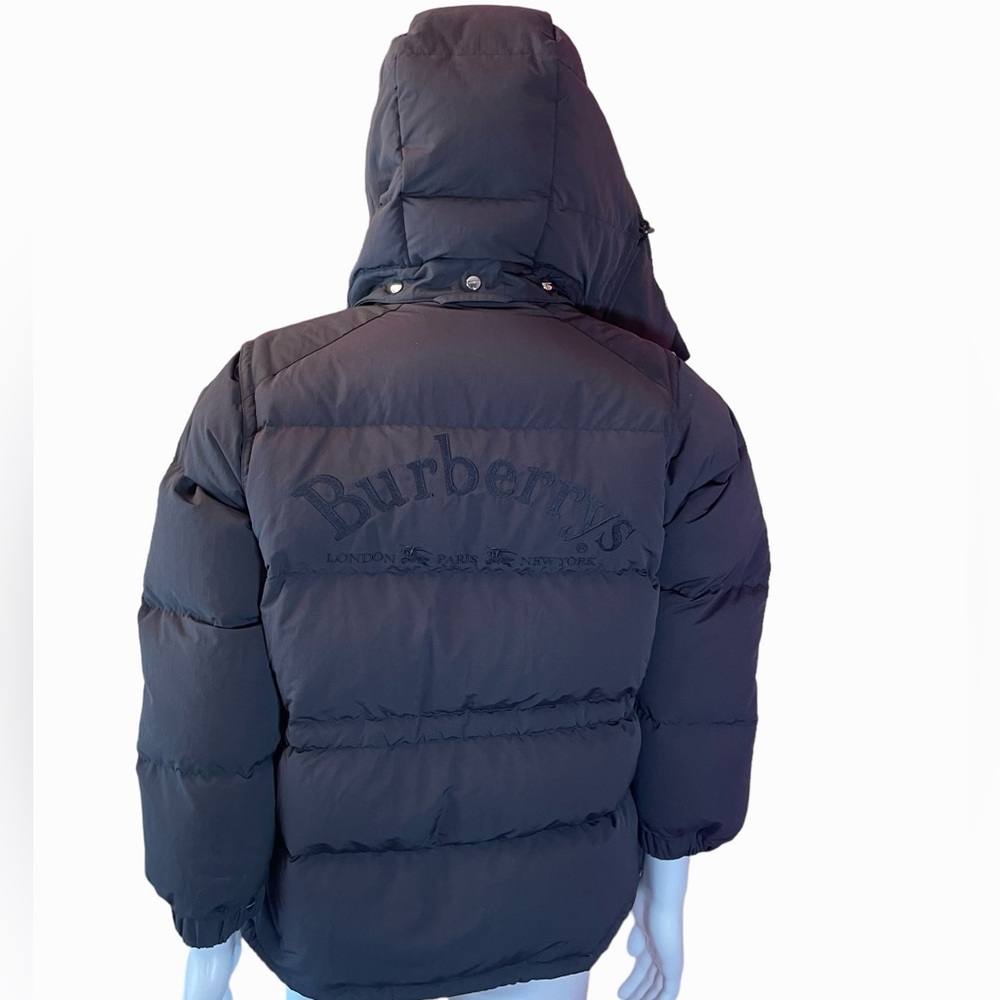 BURBERRY (AUTHENTIC) HOODED QUILTED COAT - Picture 7 of 12